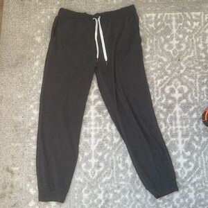 Vuori Women’s Dreamknit Performance Jogger